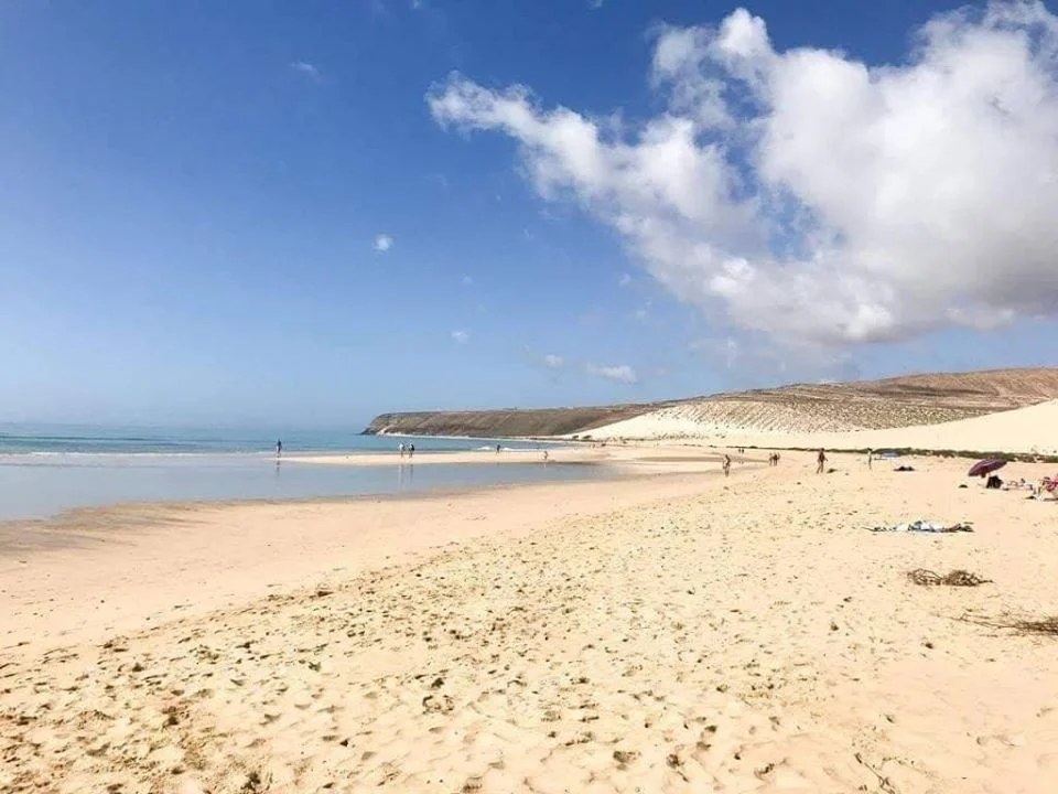 Atrakcje Fuerteventury - laguna Sotavento - plaża Risco del Paso